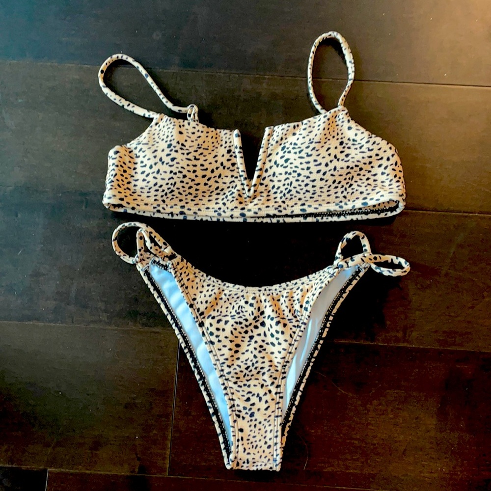 Leopard print bikini